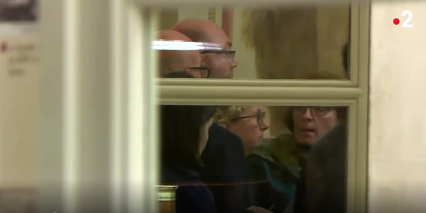 Collusion à l'assemblée nationale entre politicien et lobby